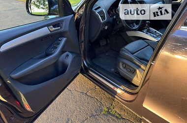 Внедорожник / Кроссовер Audi Q5 2011 в 