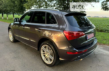 Внедорожник / Кроссовер Audi Q5 2011 в 