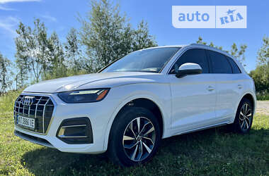 Внедорожник / Кроссовер Audi Q5 2021 в Ивано-Франковске