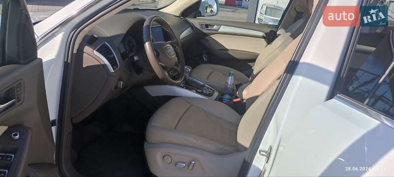 Внедорожник / Кроссовер Audi Q5 2015 в Черновцах фото 9 Внедорожник / Кроссовер Audi Q5 2015 в Черновцах