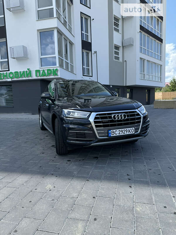 Внедорожник / Кроссовер Audi Q5 2017 в Трускавце