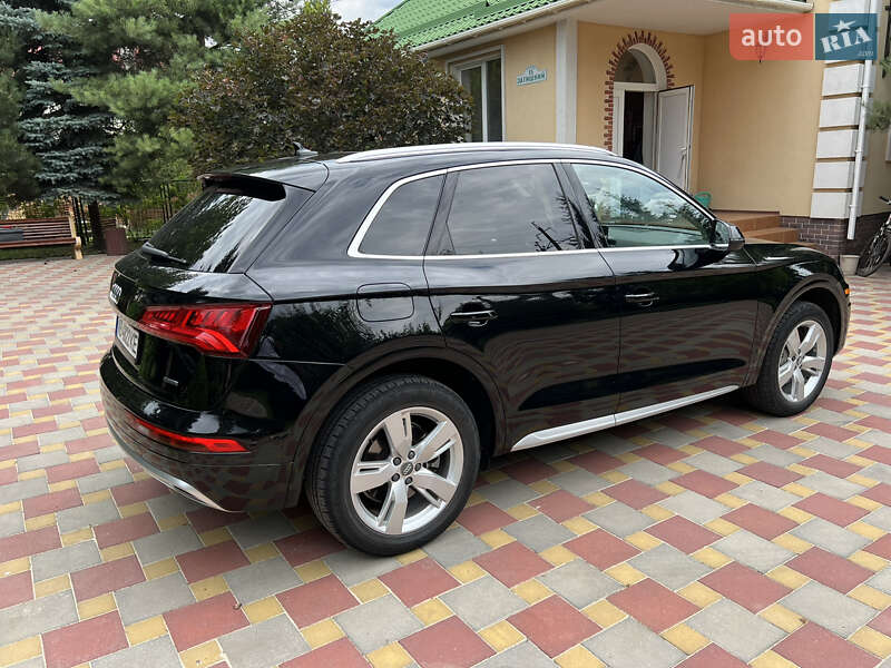 Внедорожник / Кроссовер Audi Q5 2018 в Виннице