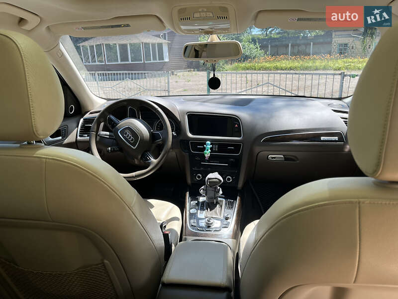 Внедорожник / Кроссовер Audi Q5 2012 в Очакове фото 16 Внедорожник / Кроссовер Audi Q5 2012 в Очакове