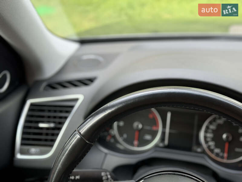 Внедорожник / Кроссовер Audi Q5 2016 в Киеве
