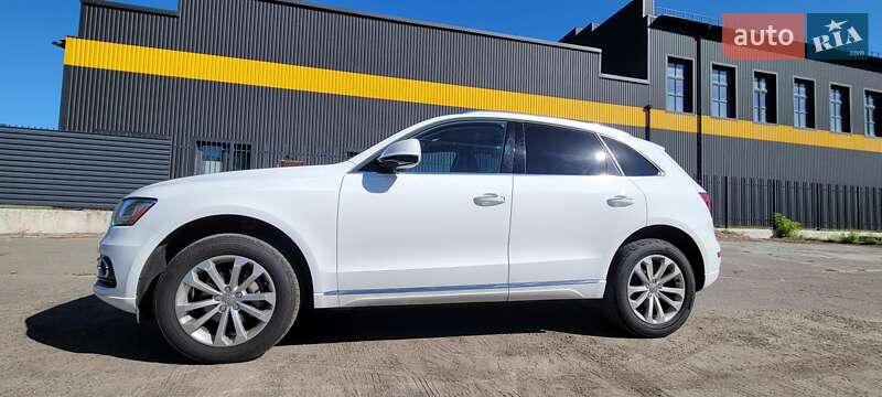 Позашляховик / Кросовер Audi Q5 2015 в Києві