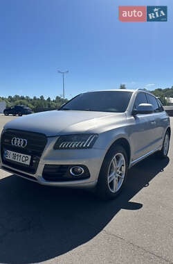 Внедорожник / Кроссовер Audi Q5 2015 в 