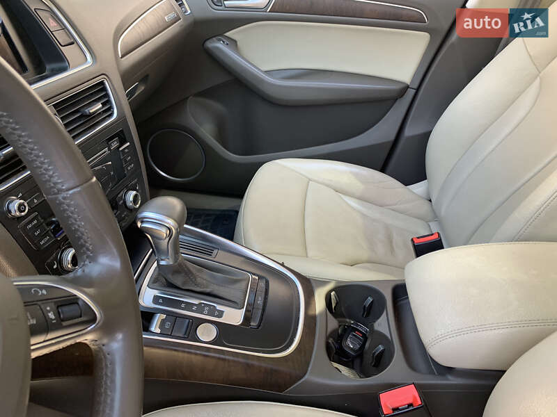 Внедорожник / Кроссовер Audi Q5 2014 в Харькове