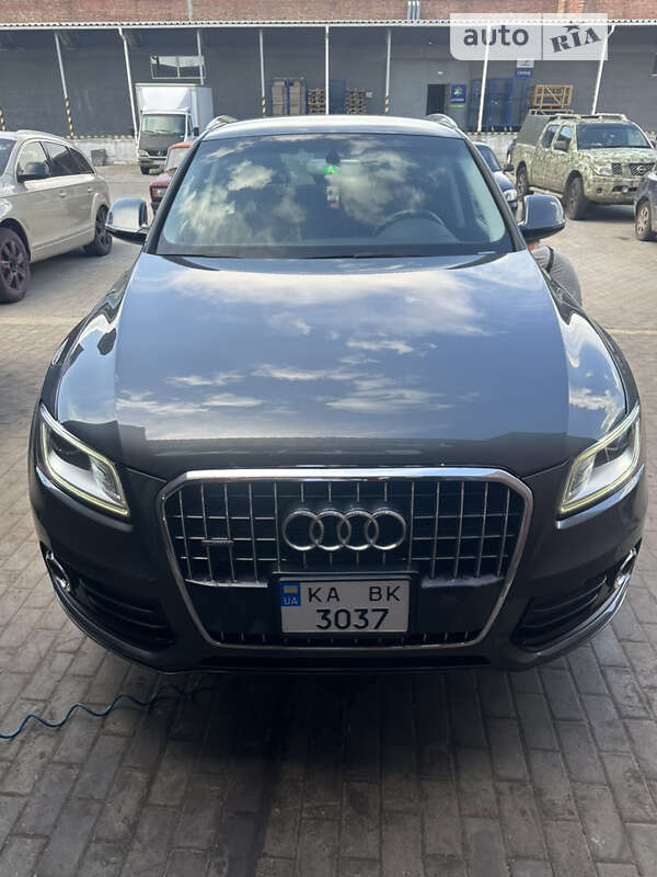 Внедорожник / Кроссовер Audi Q5 2015 в Киеве