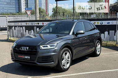 Внедорожник / Кроссовер Audi Q5 2019 в Киеве