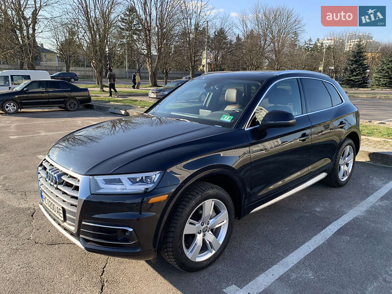 Внедорожник / Кроссовер Audi Q5 2017 в Львове