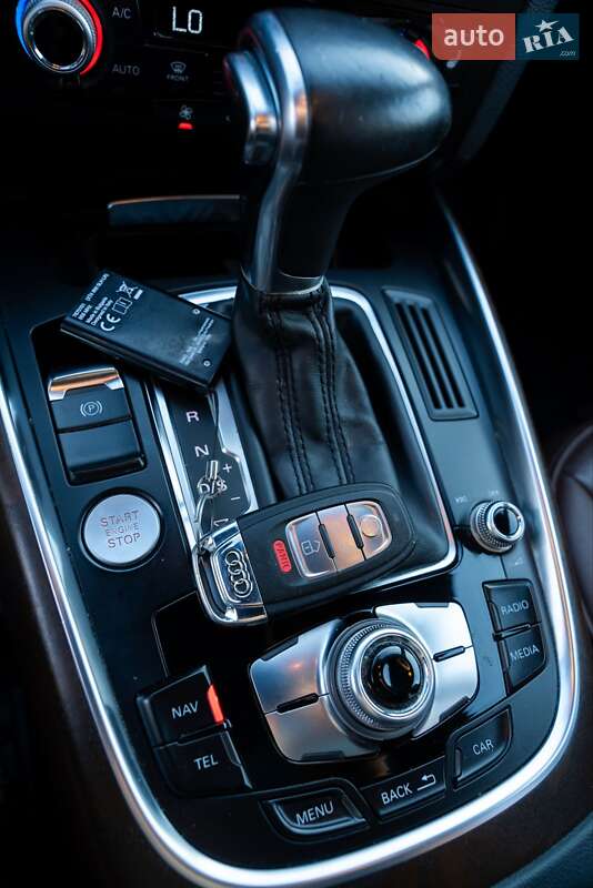 Позашляховик / Кросовер Audi Q5 2016 в Яворові