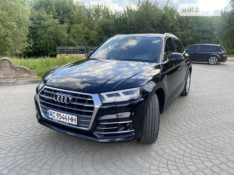 Внедорожник / Кроссовер Audi Q5 2017 в Луцке