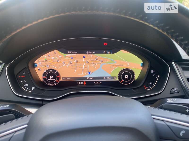 Внедорожник / Кроссовер Audi Q5 2017 в Луцке