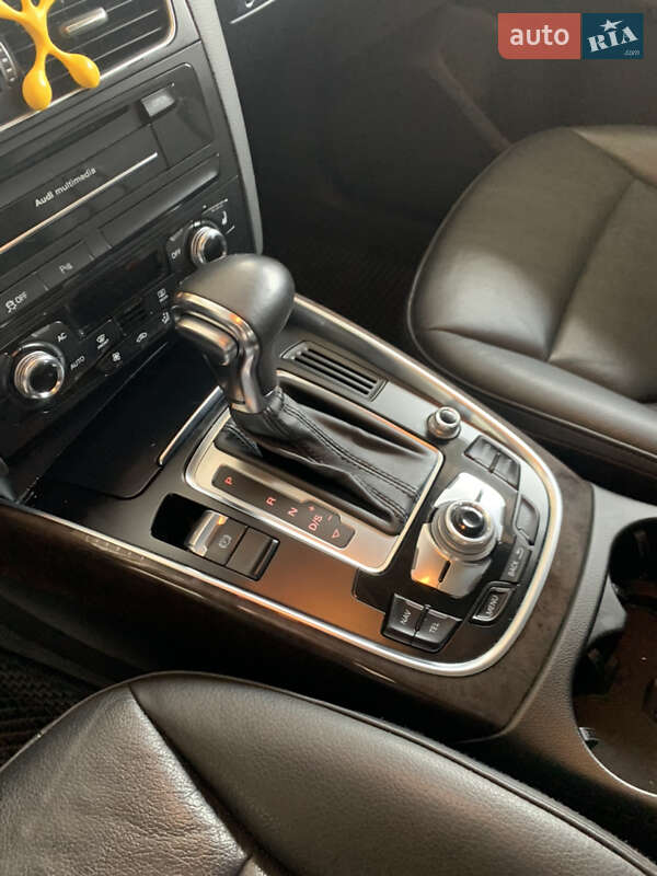 Внедорожник / Кроссовер Audi Q5 2012 в Самборе