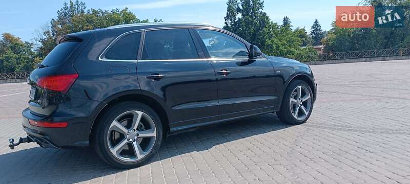 Внедорожник / Кроссовер Audi Q5 2016 в Харькове