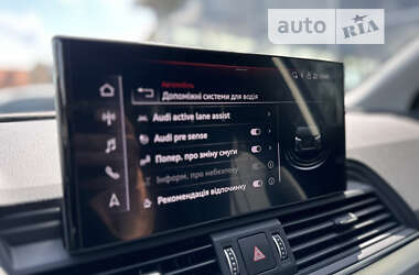 Внедорожник / Кроссовер Audi Q5 2022 в 