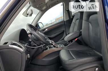 Внедорожник / Кроссовер Audi Q5 2017 в 