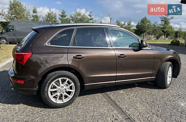 Внедорожник / Кроссовер Audi Q5 2010 в 