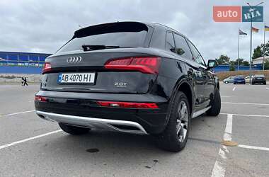 Внедорожник / Кроссовер Audi Q5 2018 в 