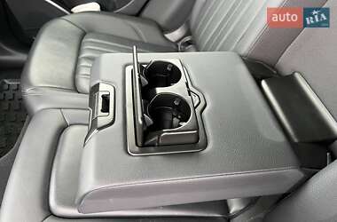 Внедорожник / Кроссовер Audi Q5 2018 в 