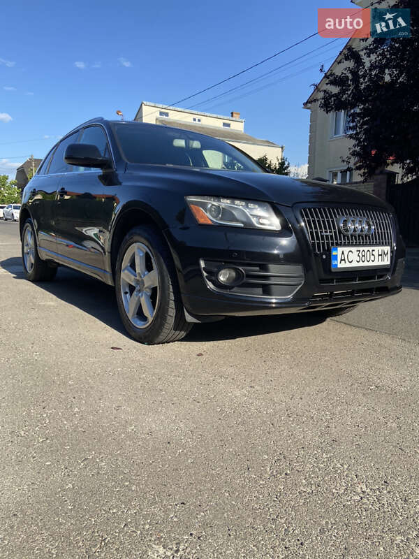 Внедорожник / Кроссовер Audi Q5 2012 в Луцке