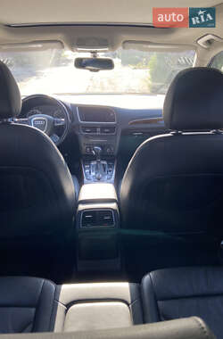 Внедорожник / Кроссовер Audi Q5 2012 в 