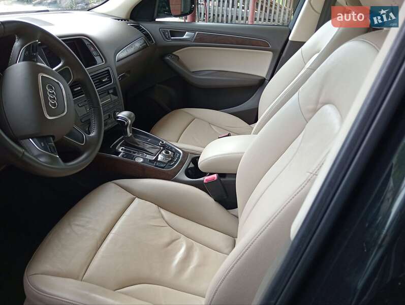 Позашляховик / Кросовер Audi Q5 2013 в Луцьку