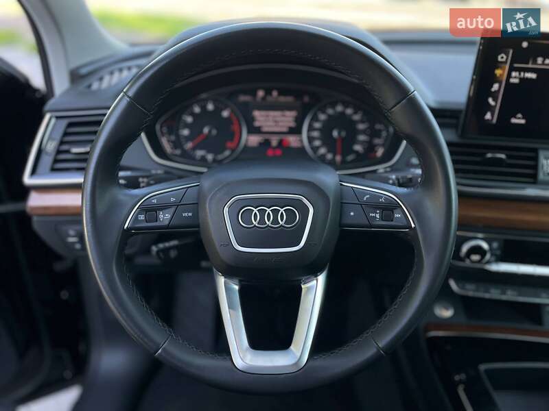 Внедорожник / Кроссовер Audi Q5 2020 в Львове