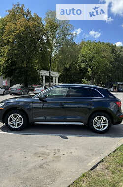 Позашляховик / Кросовер Audi Q5 2018 в Вінниці