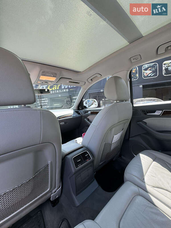 Внедорожник / Кроссовер Audi Q5 2015 в Кропивницком