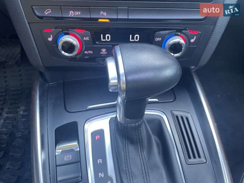 Внедорожник / Кроссовер Audi Q5 2015 в Хмельницком