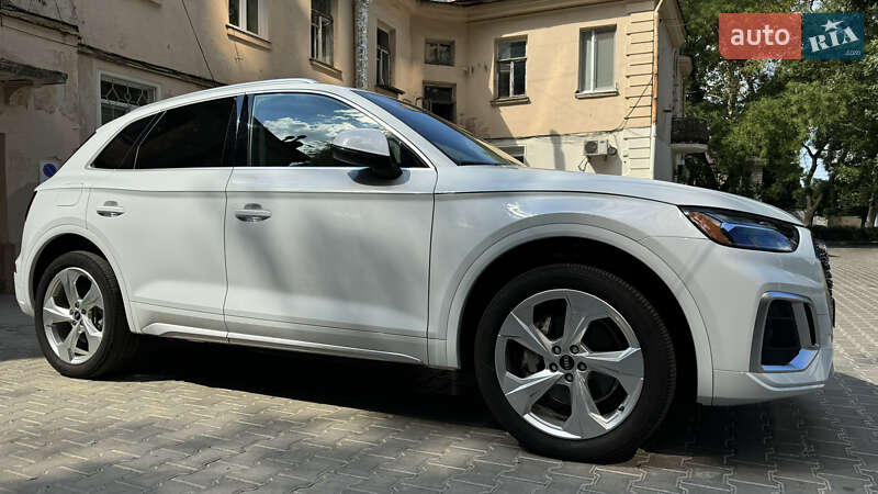 Внедорожник / Кроссовер Audi Q5 2020 в Одессе