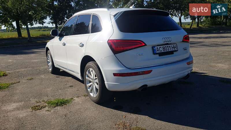 Внедорожник / Кроссовер Audi Q5 2014 в Владимире