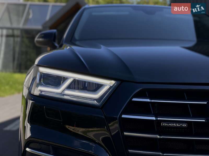 Внедорожник / Кроссовер Audi Q5 2020 в Львове