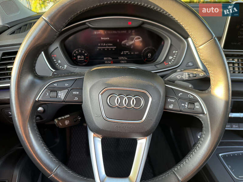 Внедорожник / Кроссовер Audi Q5 2017 в Виннице