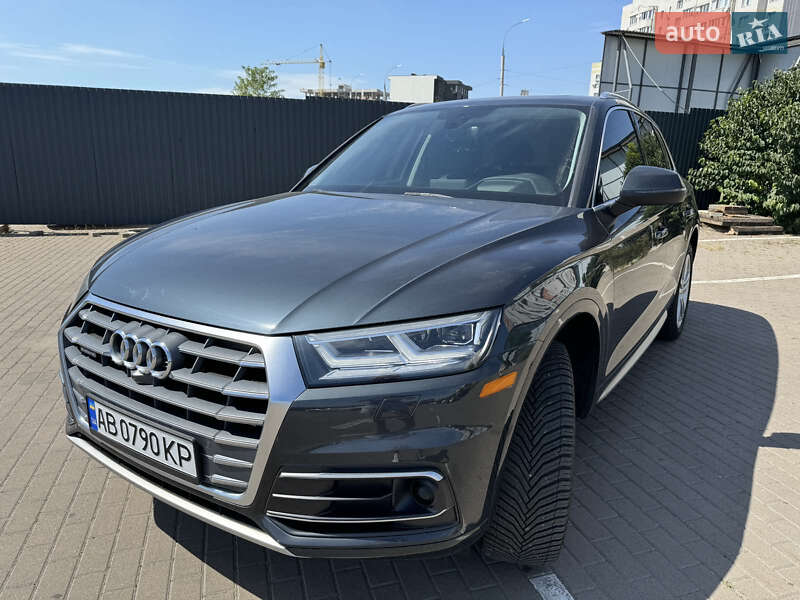 Внедорожник / Кроссовер Audi Q5 2017 в Виннице