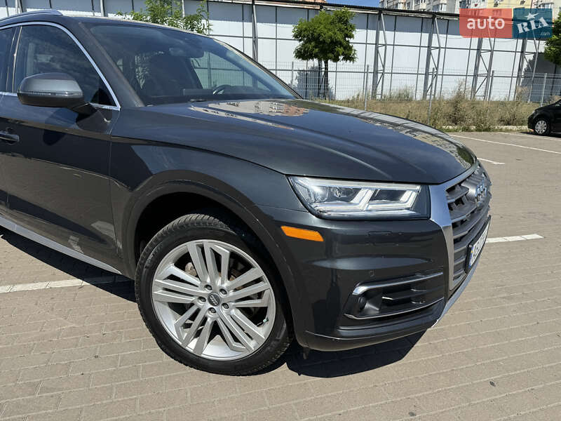 Внедорожник / Кроссовер Audi Q5 2017 в Виннице
