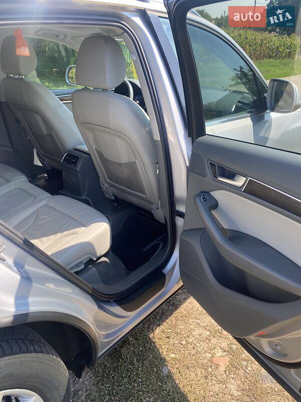 Внедорожник / Кроссовер Audi Q5 2015 в Киеве