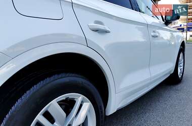 Внедорожник / Кроссовер Audi Q5 2020 в 