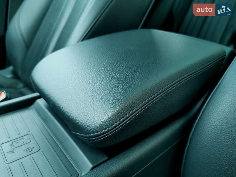 Внедорожник / Кроссовер Audi Q5 2020 в Киеве фото 28 Внедорожник / Кроссовер Audi Q5 2020 в Киеве