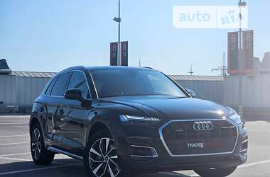 Позашляховик / Кросовер Audi Q5 2021 в Києві