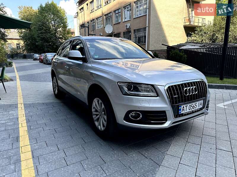 Внедорожник / Кроссовер Audi Q5 2013 в Калуше