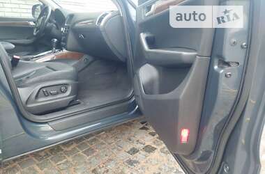 Внедорожник / Кроссовер Audi Q5 2011 в 