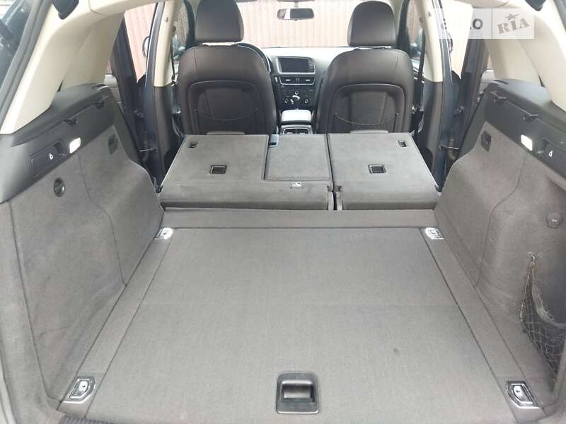 Внедорожник / Кроссовер Audi Q5 2011 в Житомире