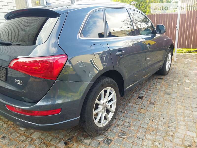 Внедорожник / Кроссовер Audi Q5 2011 в Житомире