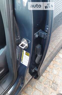 Внедорожник / Кроссовер Audi Q5 2011 в 