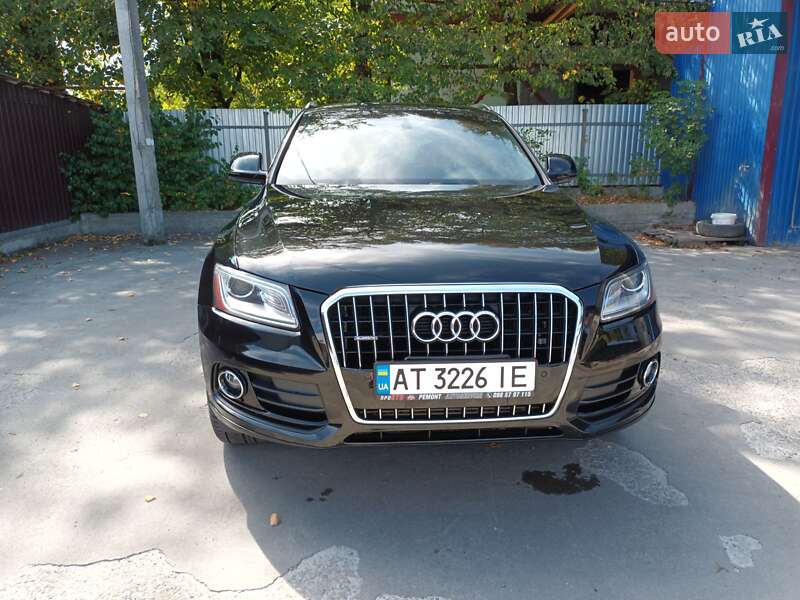 Внедорожник / Кроссовер Audi Q5 2015 в Калуше