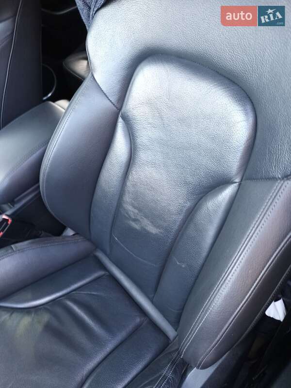 Внедорожник / Кроссовер Audi Q5 2015 в Калуше