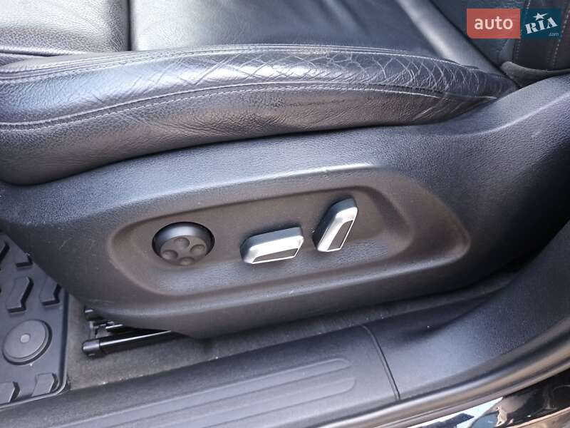 Внедорожник / Кроссовер Audi Q5 2015 в Калуше