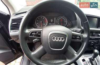 Внедорожник / Кроссовер Audi Q5 2011 в 